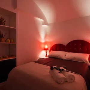 Roomssixty-five Bed and breakfast