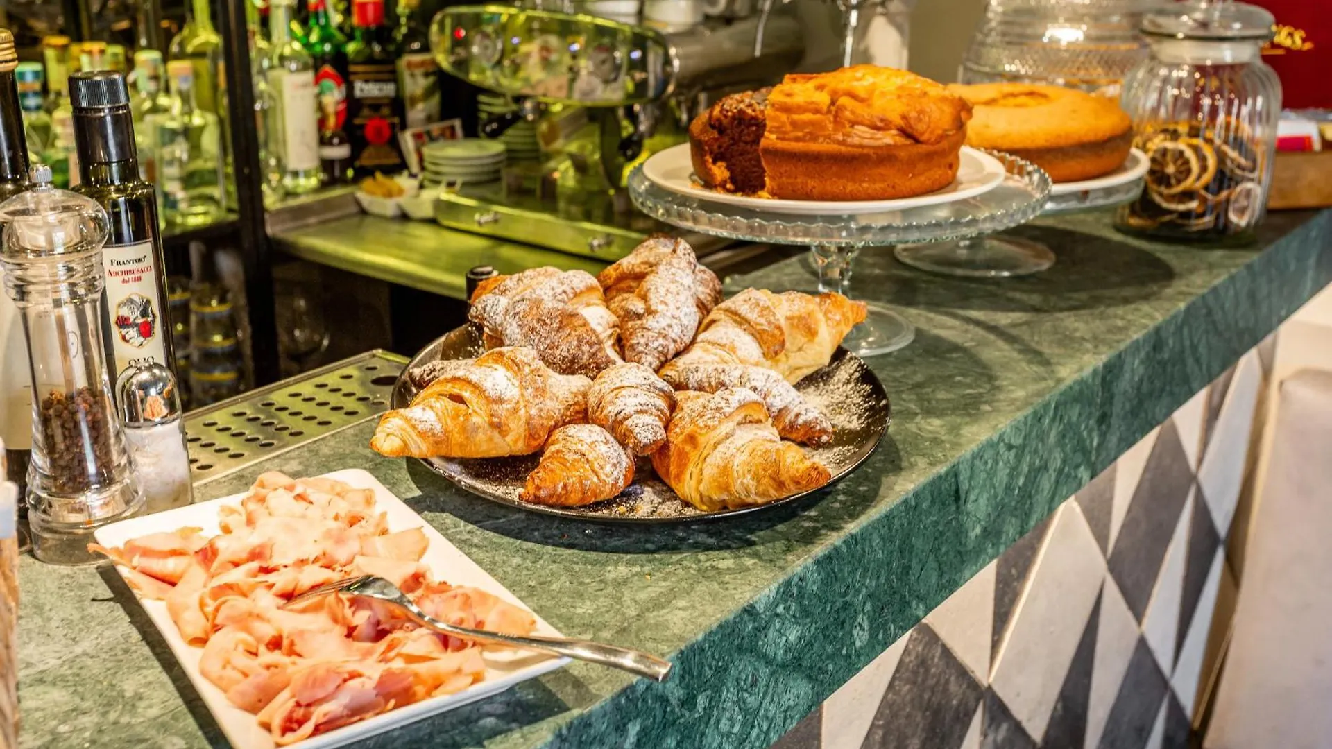 Hotel Parrasio Rome