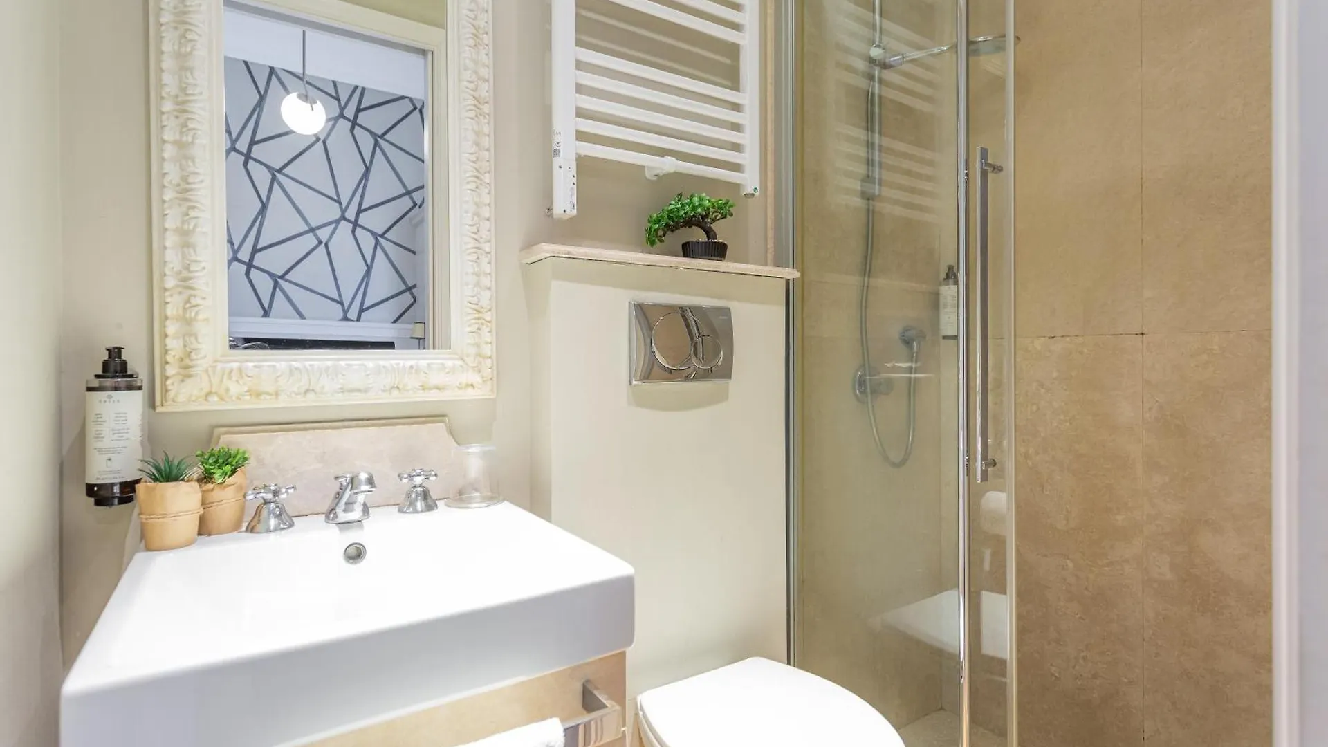 Hotel Parrasio Rome